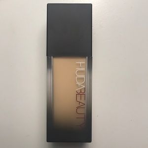 HUDA BEAUTY FOUNDATION